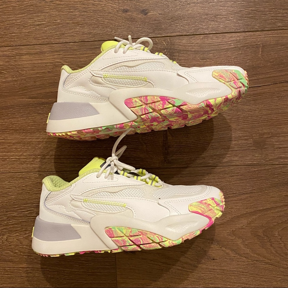 Puma Women’s Hedra Chaos Sneakers